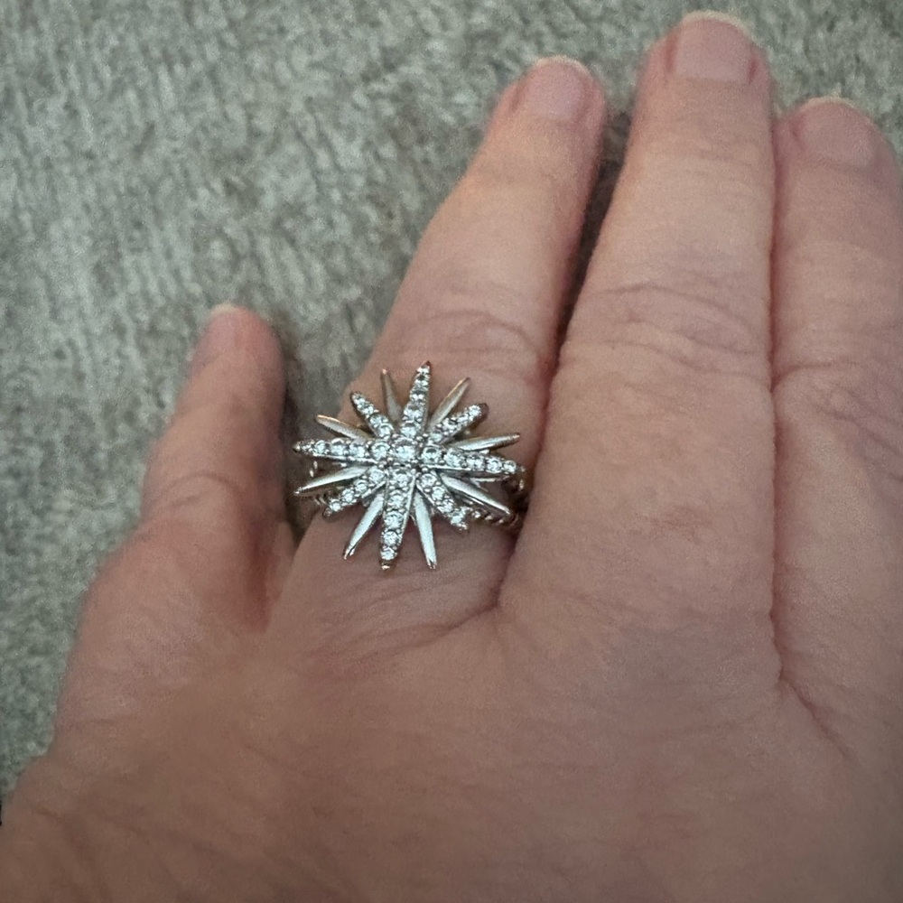 EUC David Yurman .925 sterling starburst ring size 7